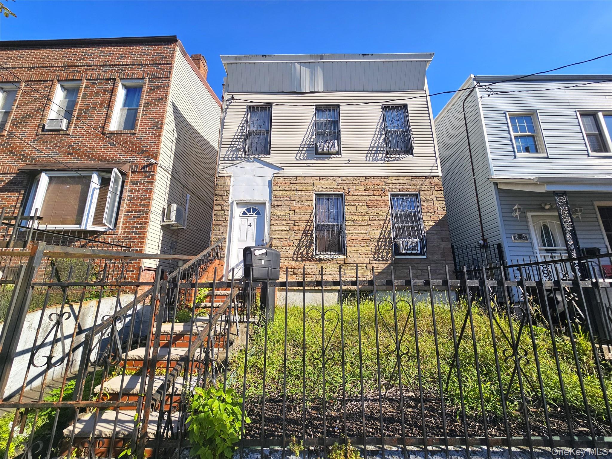 #1 photo, 4 Crosby Avenue, ブルックリン区 Brooklyn , NY 11207