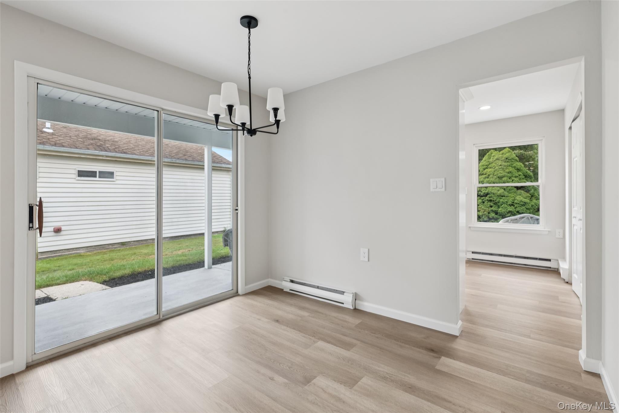 #9 photo, 147 Edinburgh Drive, サフォーク郡 Ridge , NY 11961