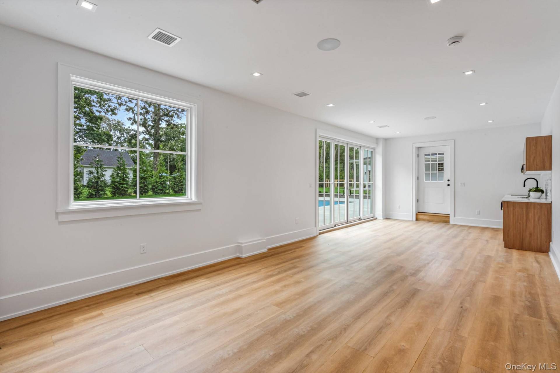 #33 photo, 36 Jagger Lane, Westhampton , NY 11977