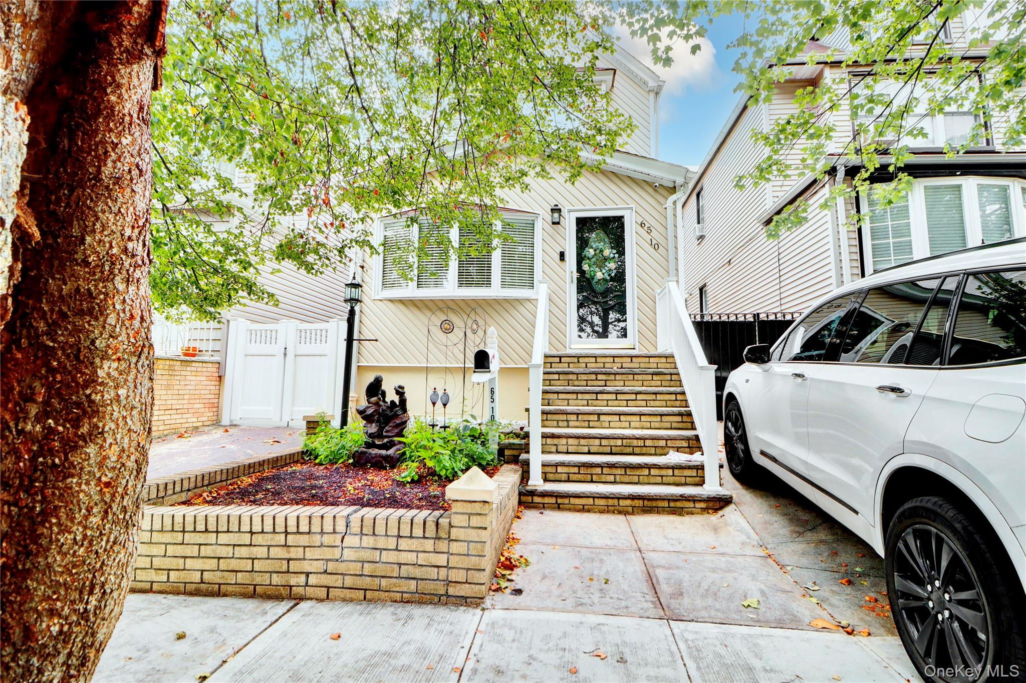 #3 photo, 6510 80th Avenue, クイーンズ区 Glendale , NY 11385