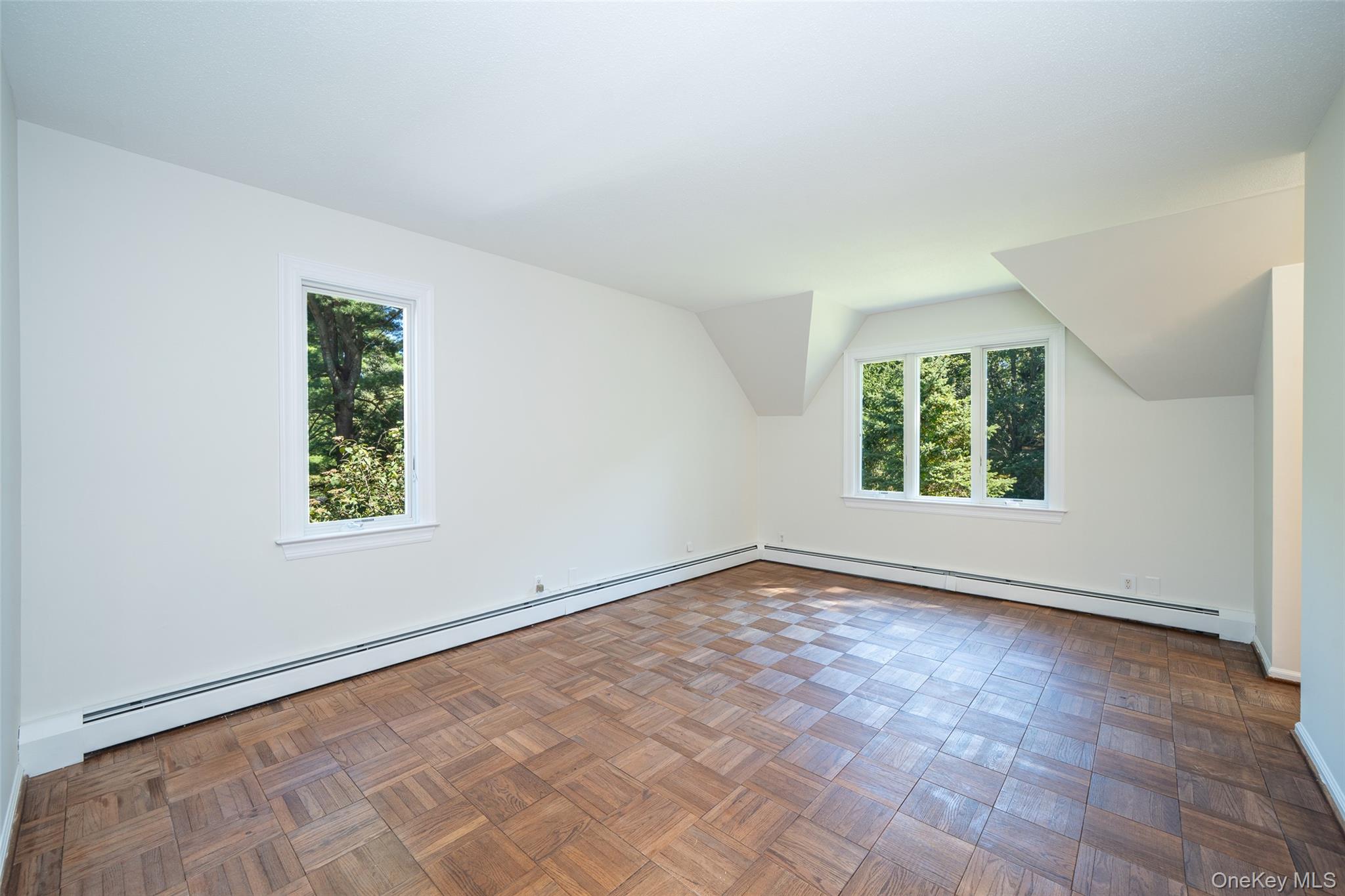 #10 photo, 10 Grove Mews, Chappaqua , NY 10514