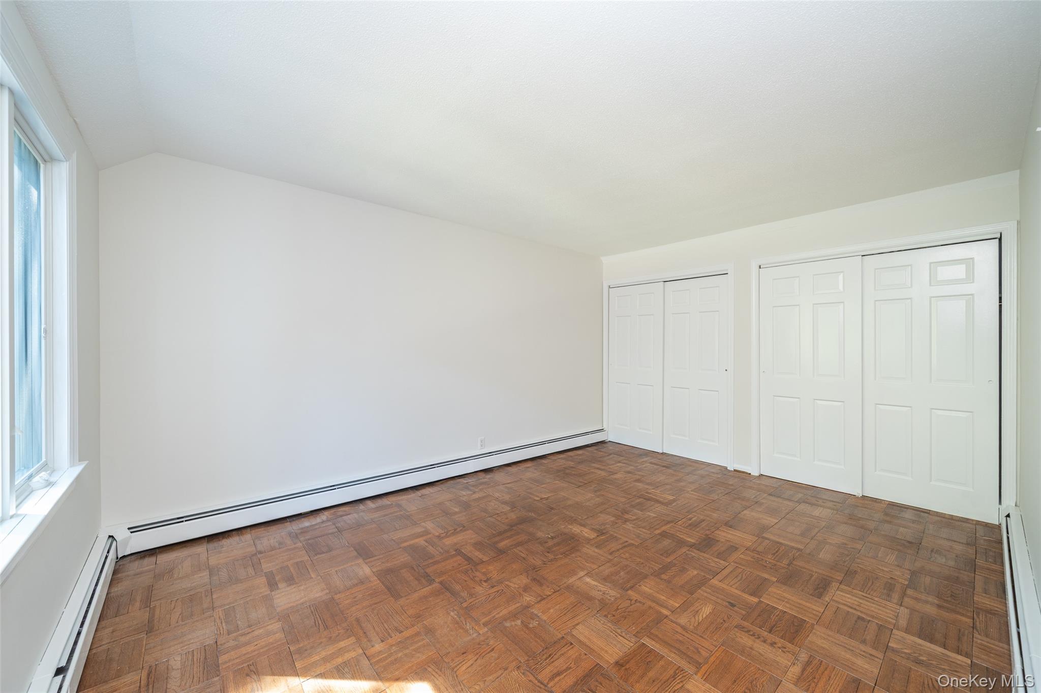 #14 photo, 10 Grove Mews, Chappaqua , NY 10514