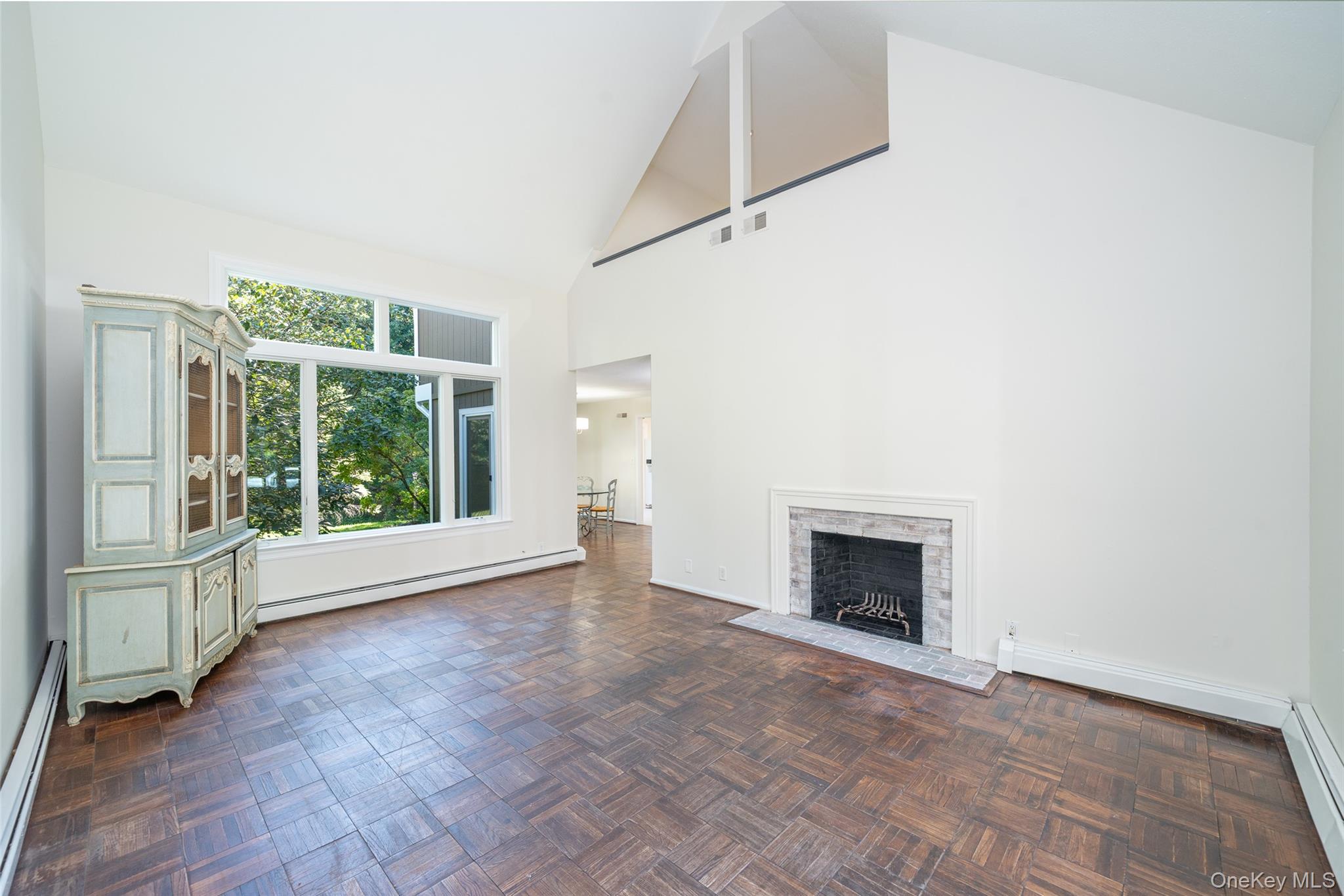 #3 photo, 10 Grove Mews, Chappaqua , NY 10514