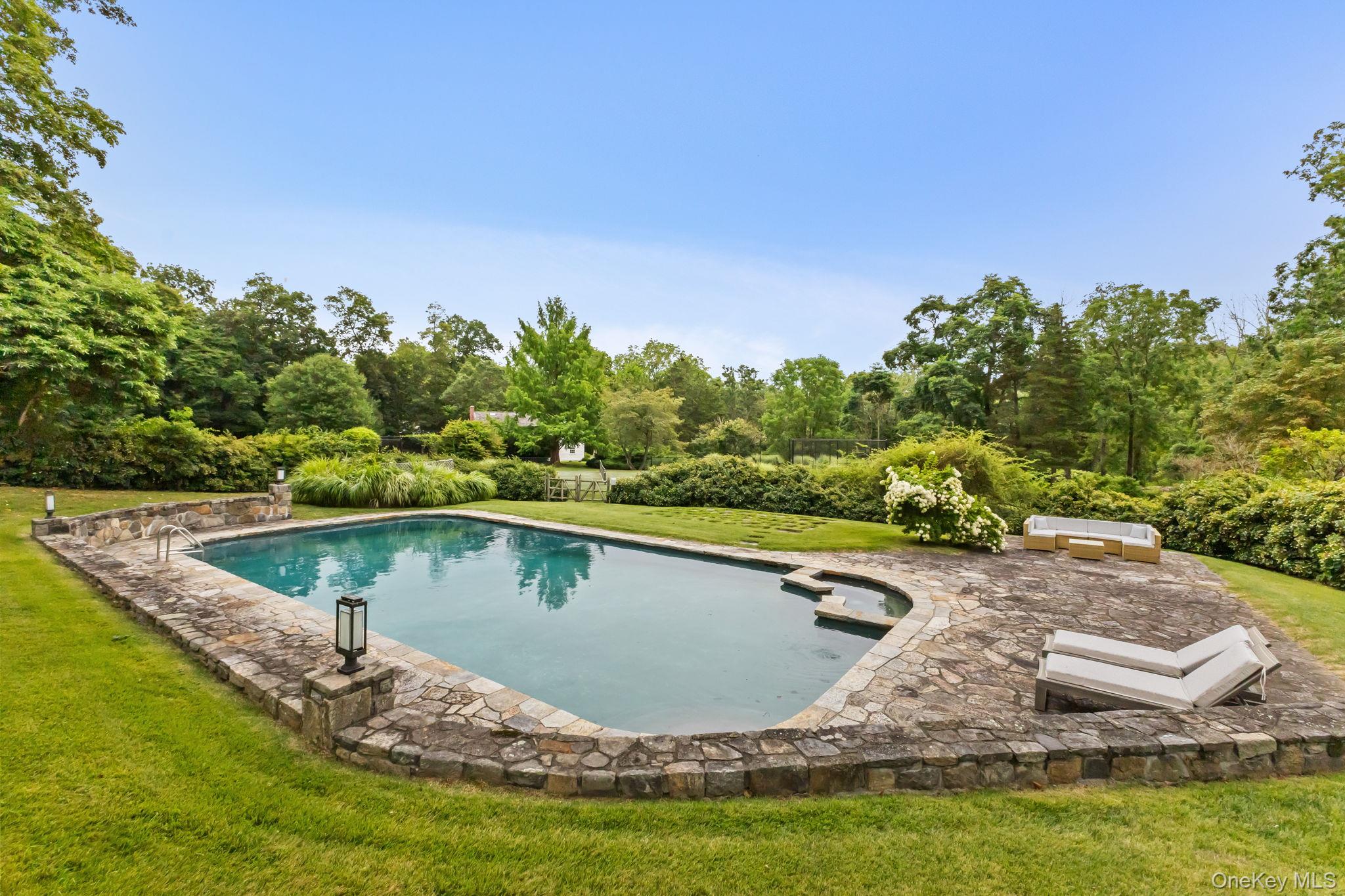 #5 photo, 20 Old Post Road, Bedford Corners , NY 10549