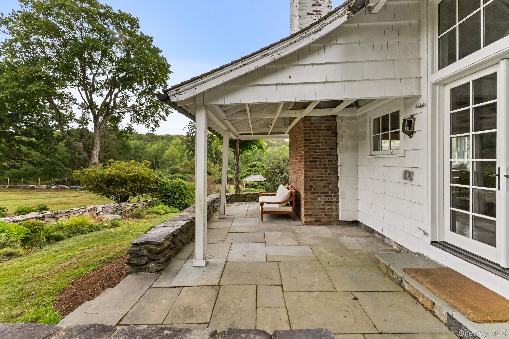 #7 photo, 20 Old Post Road, Bedford Corners , NY 10549