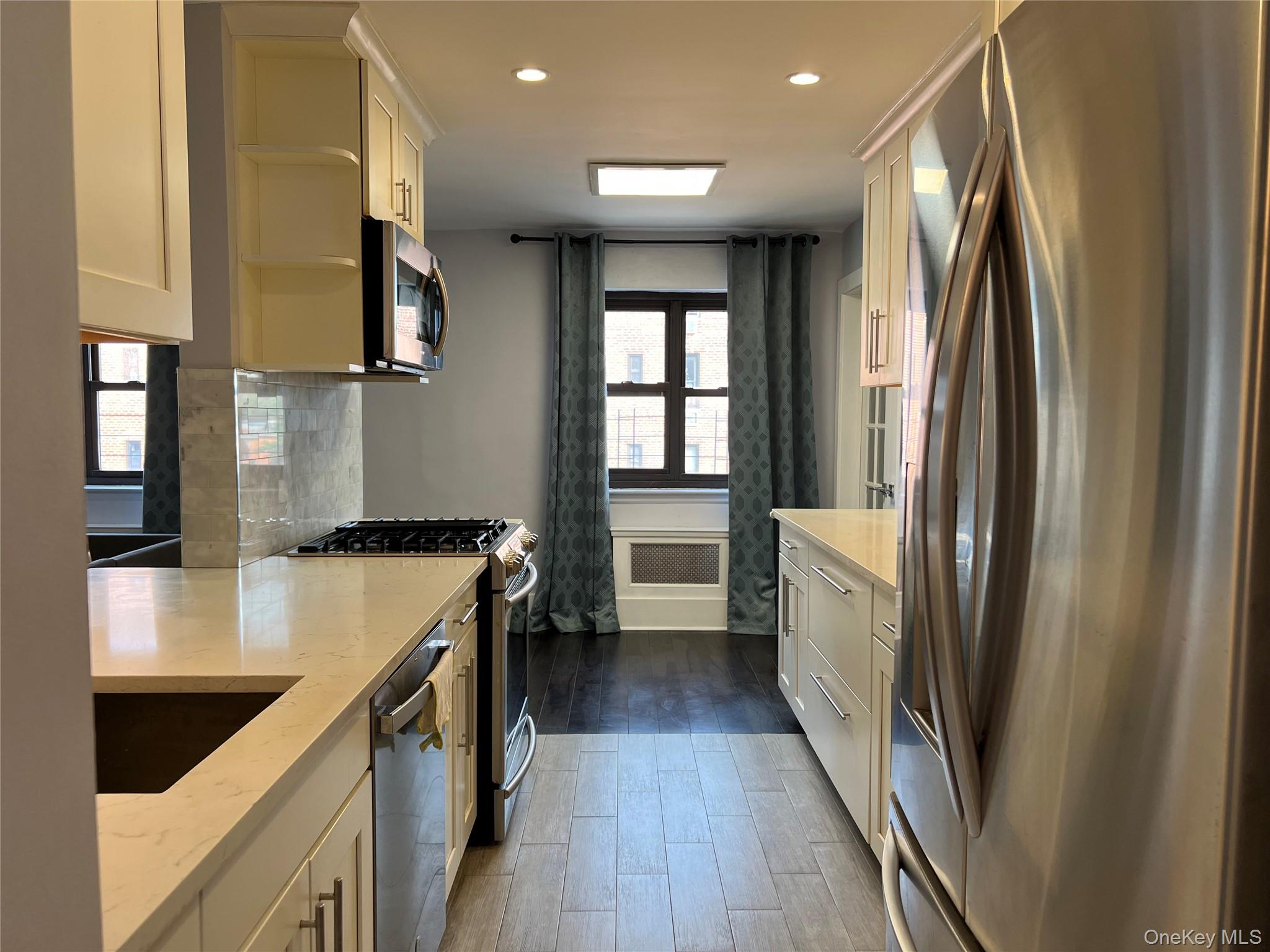 #1 photo, 57-10 Junction Boulevard, クイーンズ区 Elmhurst , NY 11373