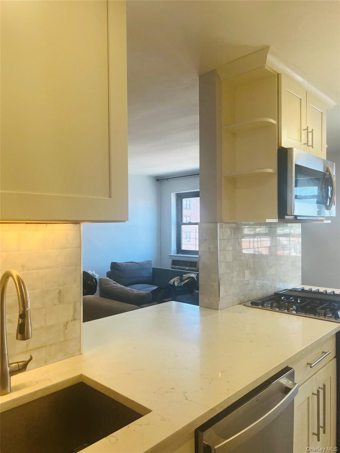 #9 photo, 57-10 Junction Boulevard, クイーンズ区 Elmhurst , NY 11373