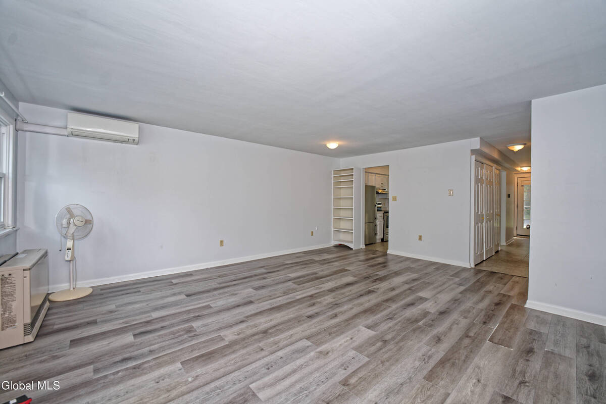 #12 photo, 41C White Farm Road, Saratoga Springs , NY 12866