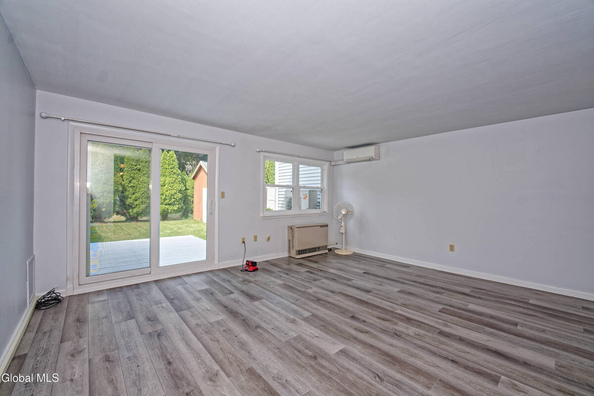 #13 photo, 41C White Farm Road, Saratoga Springs , NY 12866