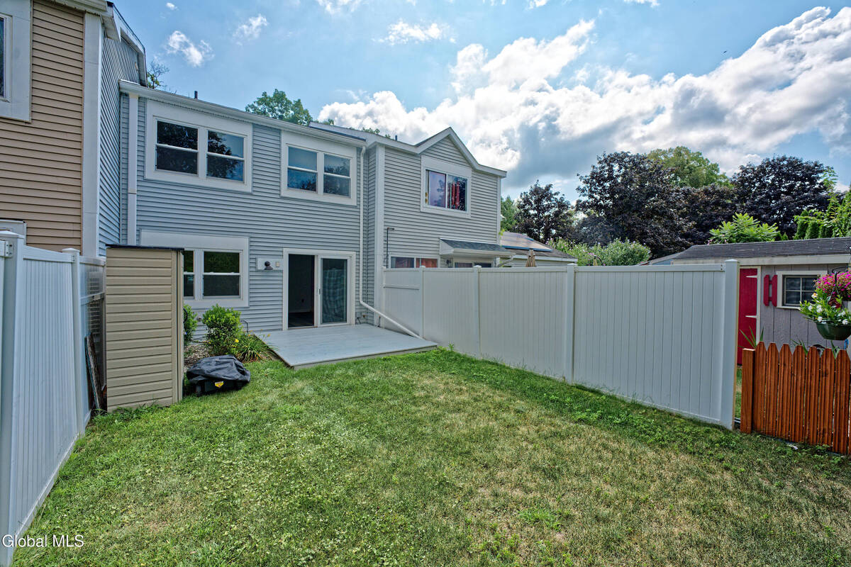 #28 photo, 41C White Farm Road, Saratoga Springs , NY 12866