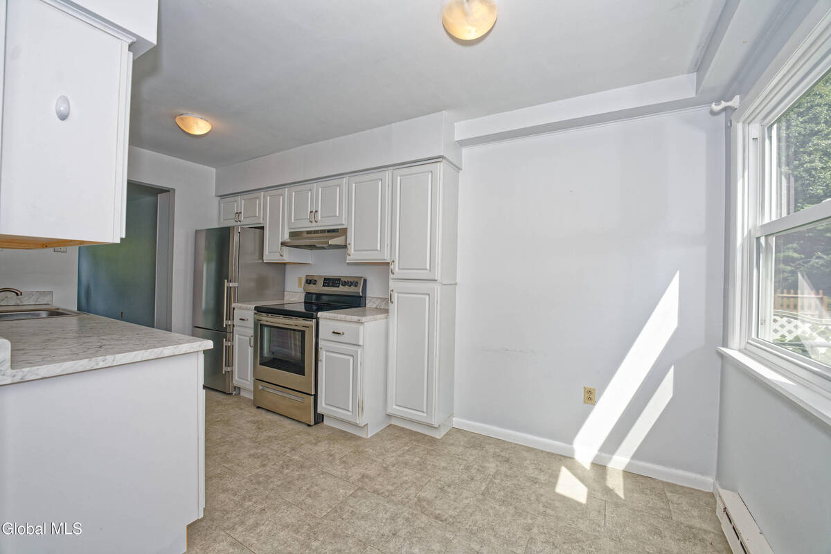 #5 photo, 41C White Farm Road, Saratoga Springs , NY 12866