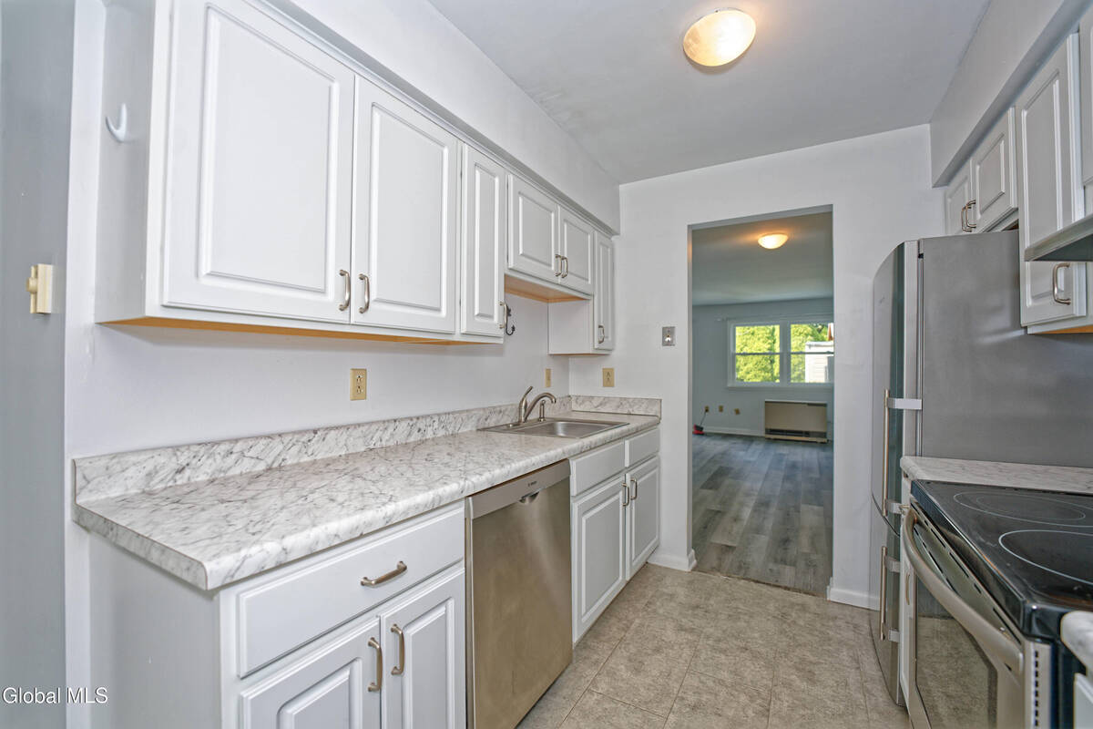 #8 photo, 41C White Farm Road, Saratoga Springs , NY 12866