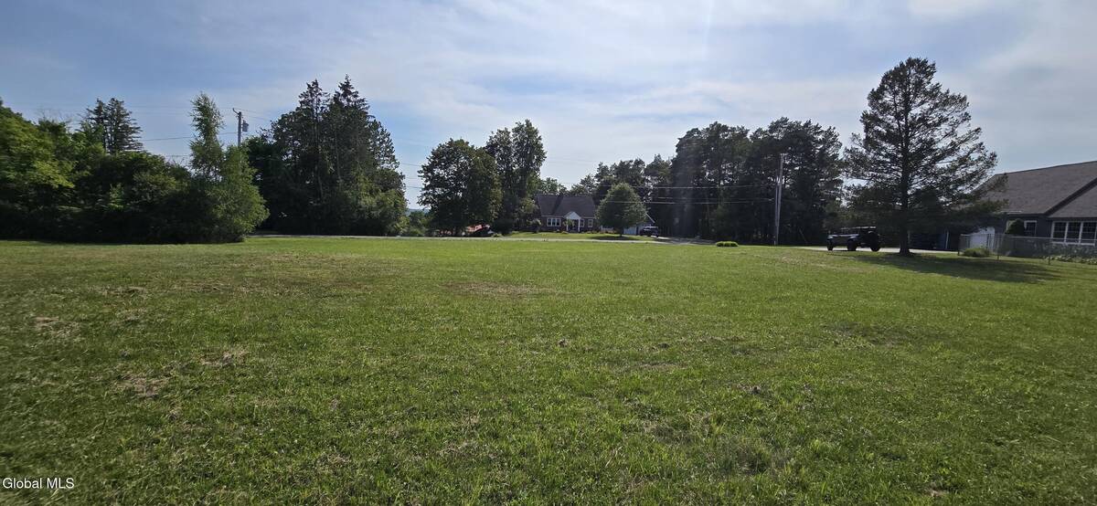 #5 photo, L30 Van Voast Lane, Glenville , NY 12302