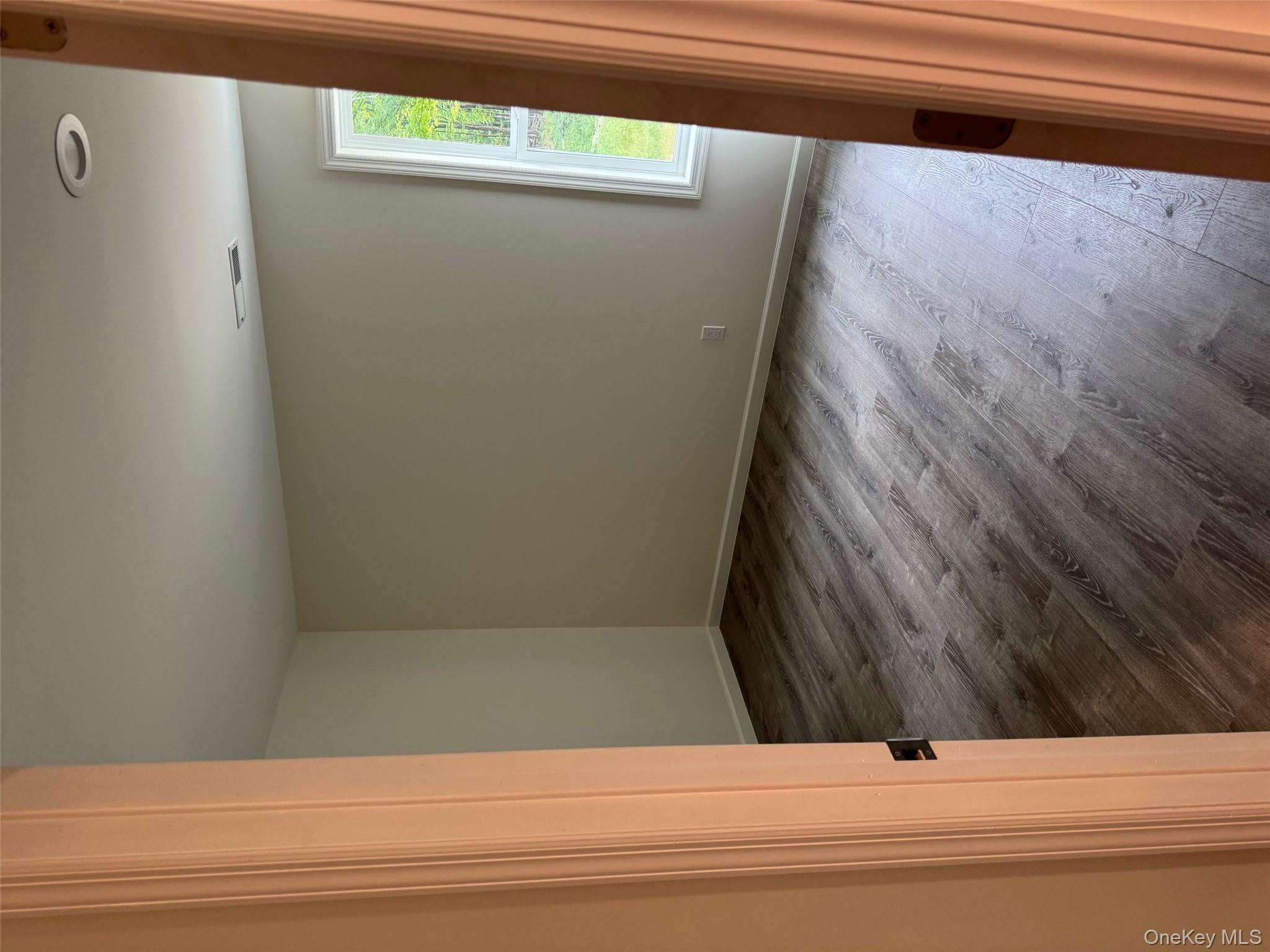 #7 photo, 11 E Alexandra Matthews, Call Listing Agent , NY 12589