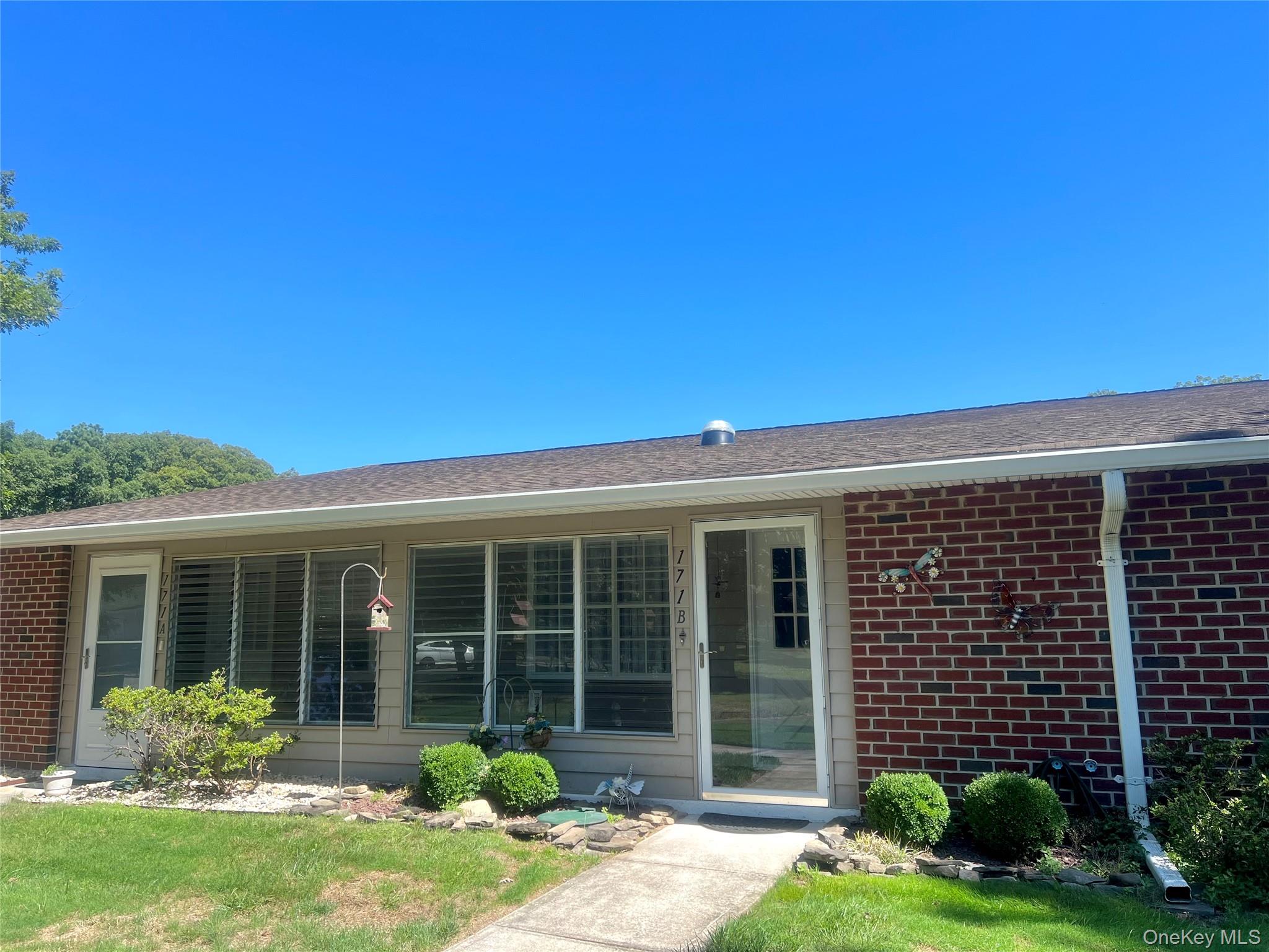 #2 photo, 171B Ventry Court, サフォーク郡 Ridge , NY 11961