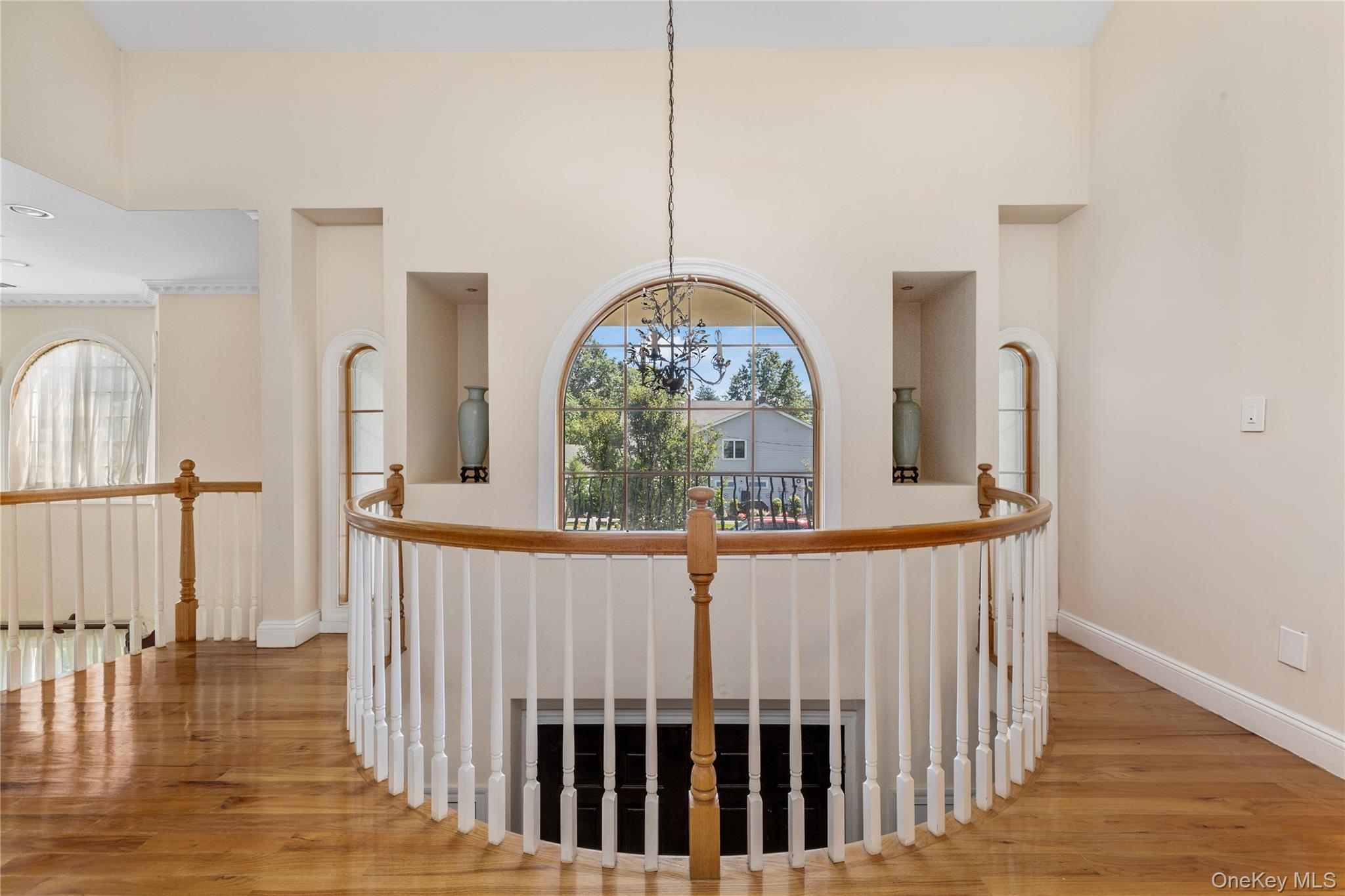 #17 photo, 11 Manor Avenue, ナッソー郡 Roslyn Heights , NY 11577