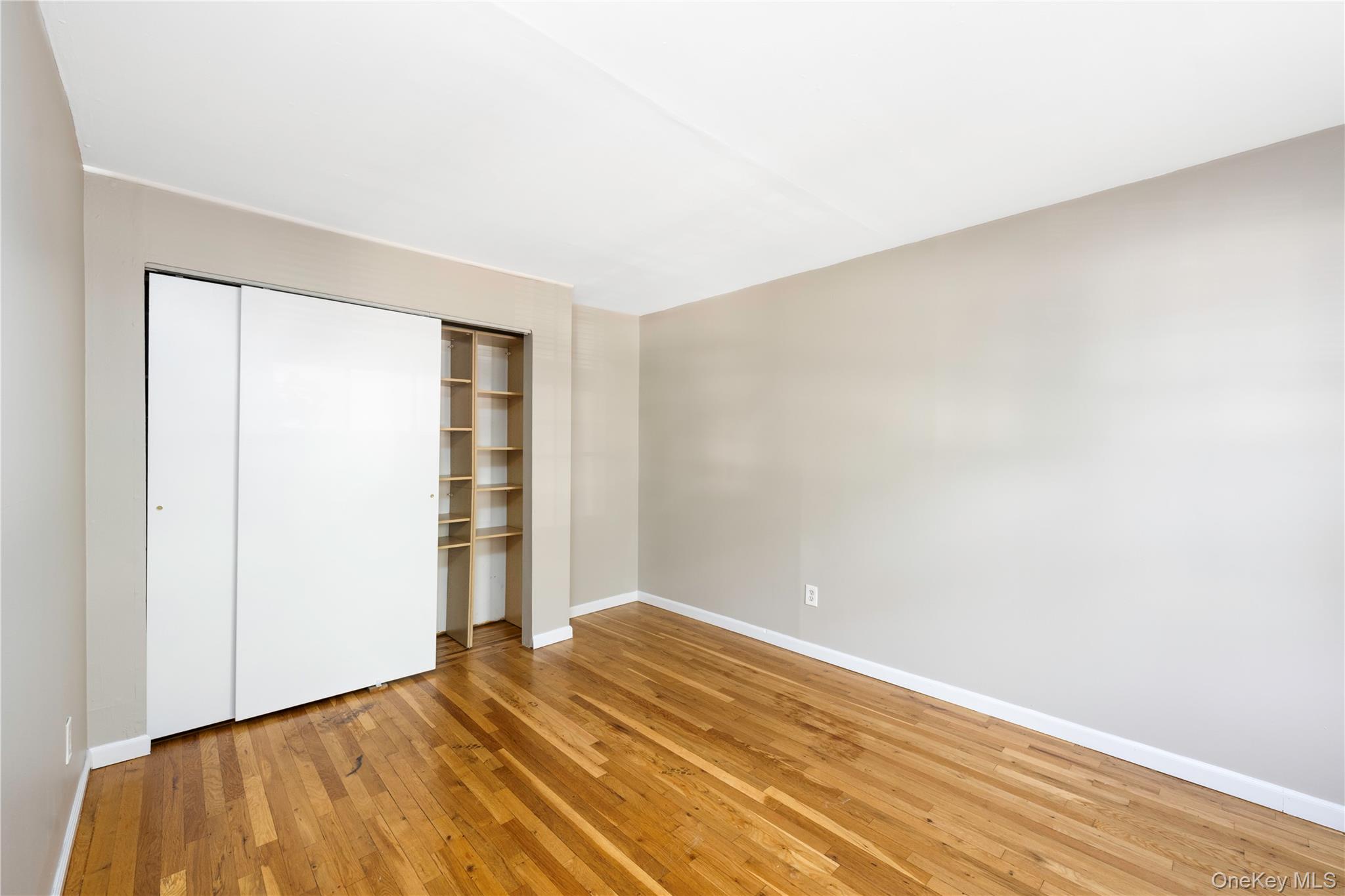 #7 photo, 2 Colonial Road, Beacon , NY 12508