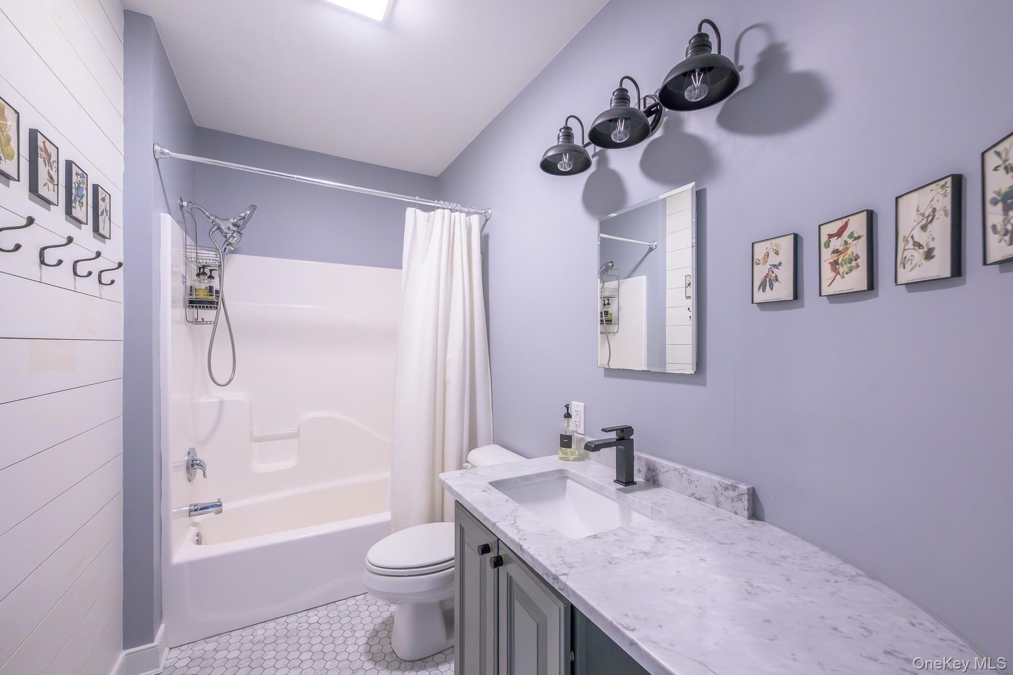 #20 photo, 218 Decker Road, Claverack , NY 12521