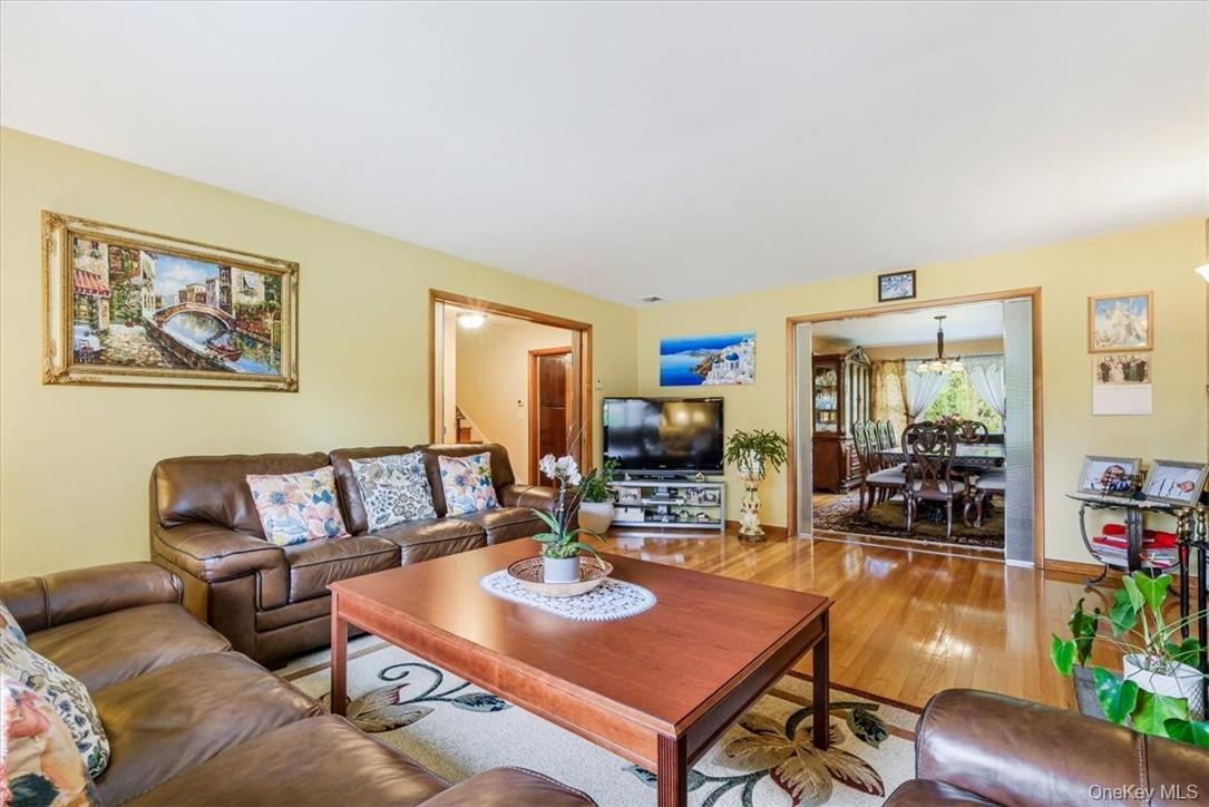 #6 photo, 44 Nelson Boulevard, Brewster , NY 10509