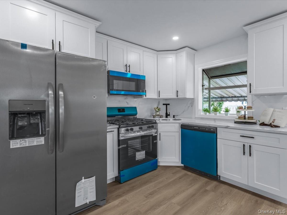 #10 photo, 233 Lee Avenue, ナッソー郡 Hicksville , NY 11801