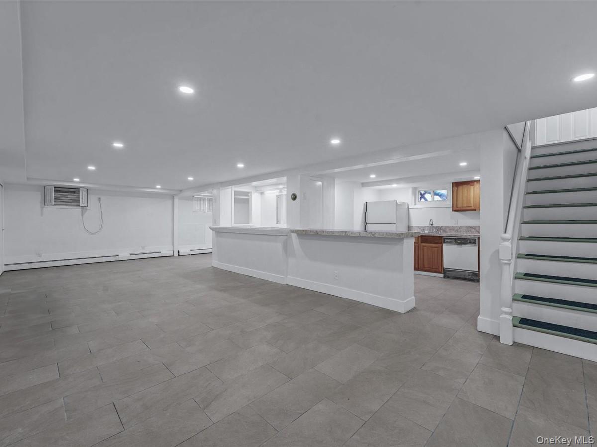 #18 photo, 233 Lee Avenue, ナッソー郡 Hicksville , NY 11801