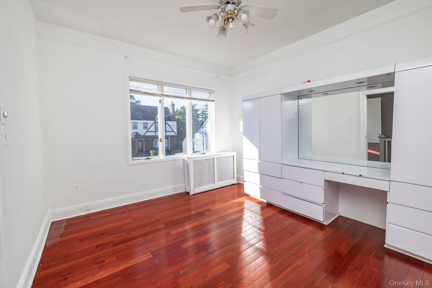 #13 photo, 888 Cambridge Road, ナッソー郡 Woodmere , NY 11598