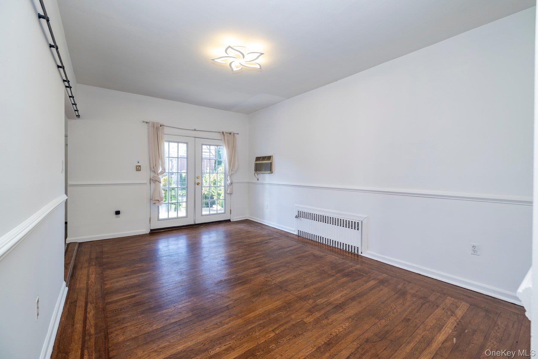 #9 photo, 888 Cambridge Road, ナッソー郡 Woodmere , NY 11598