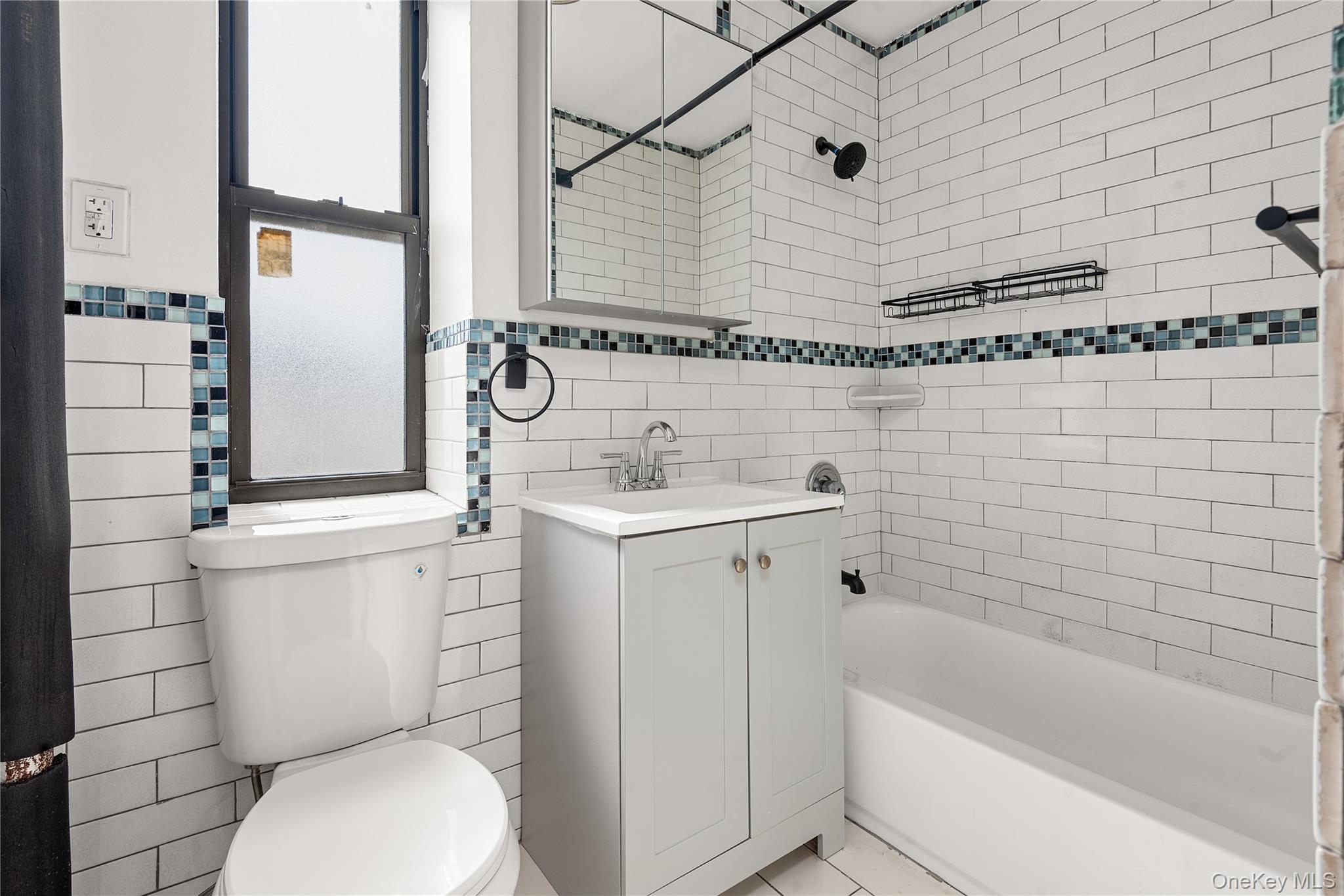 #9 photo, 108 Siegal Street, ブルックリン区 Brooklyn , NY 11206