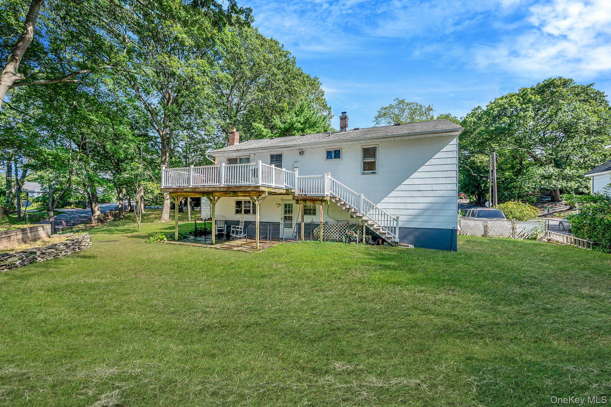 #7 photo, 3 Wainscott Drive, サフォーク郡 Sound Beach , NY 11789