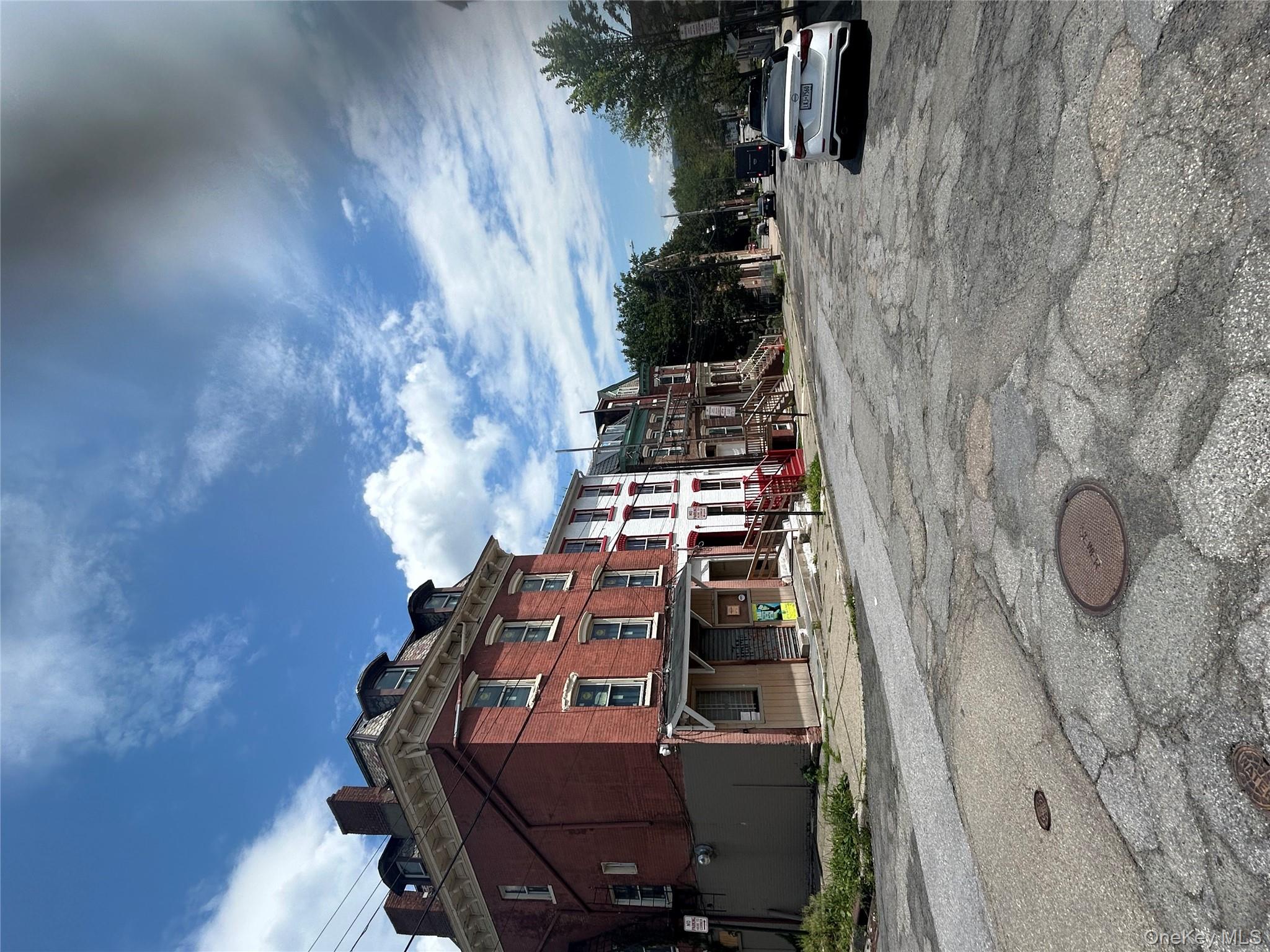 #2 photo, 48 Farrington Street, Newburgh , NY 12550