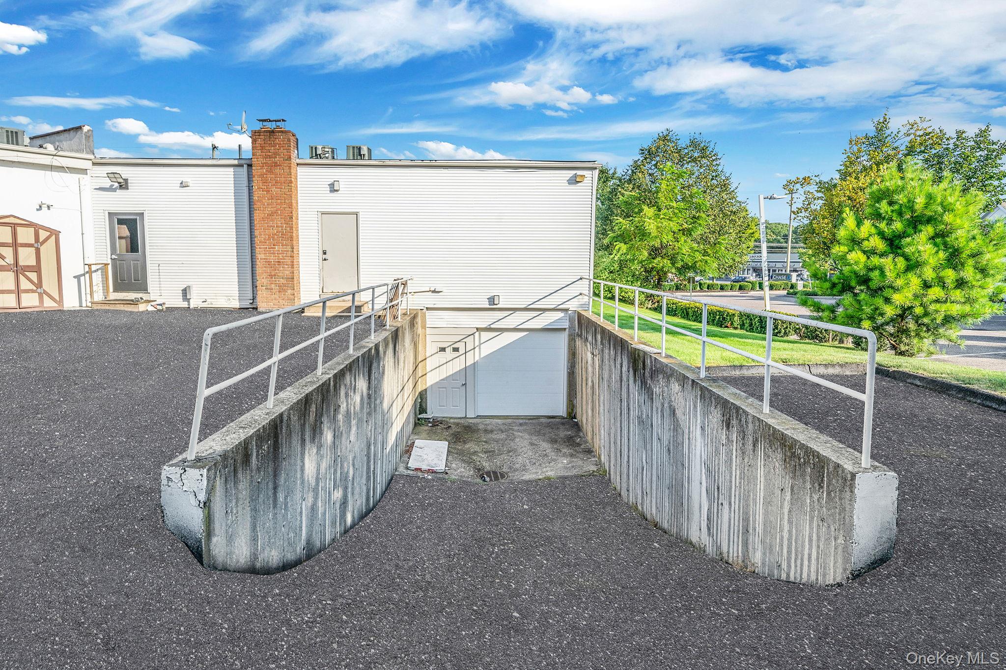 #10 photo, 75 Marlene Lane, サフォーク郡 Mattituck , NY 11952