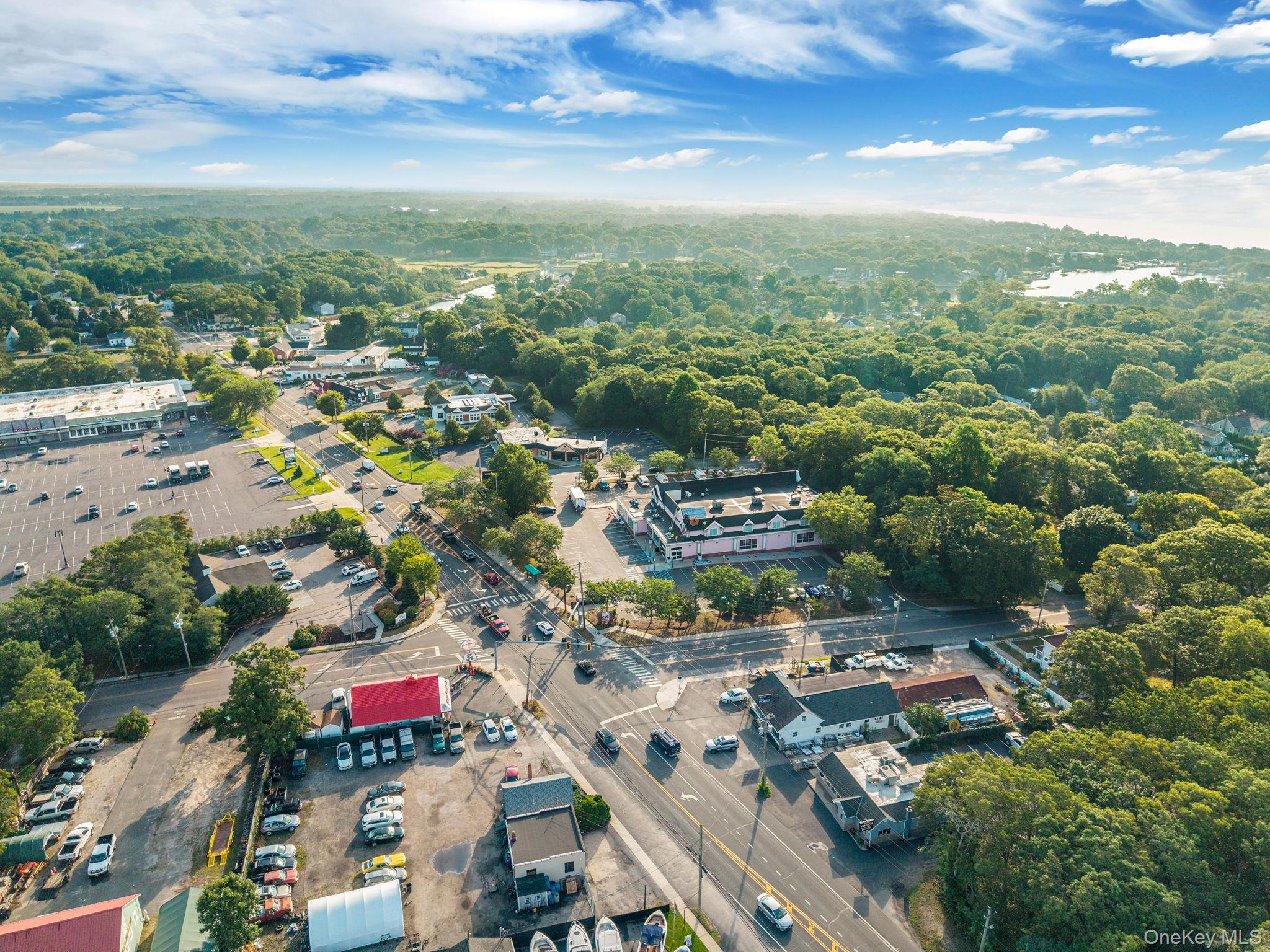 #17 photo, 75 Marlene Lane, サフォーク郡 Mattituck , NY 11952