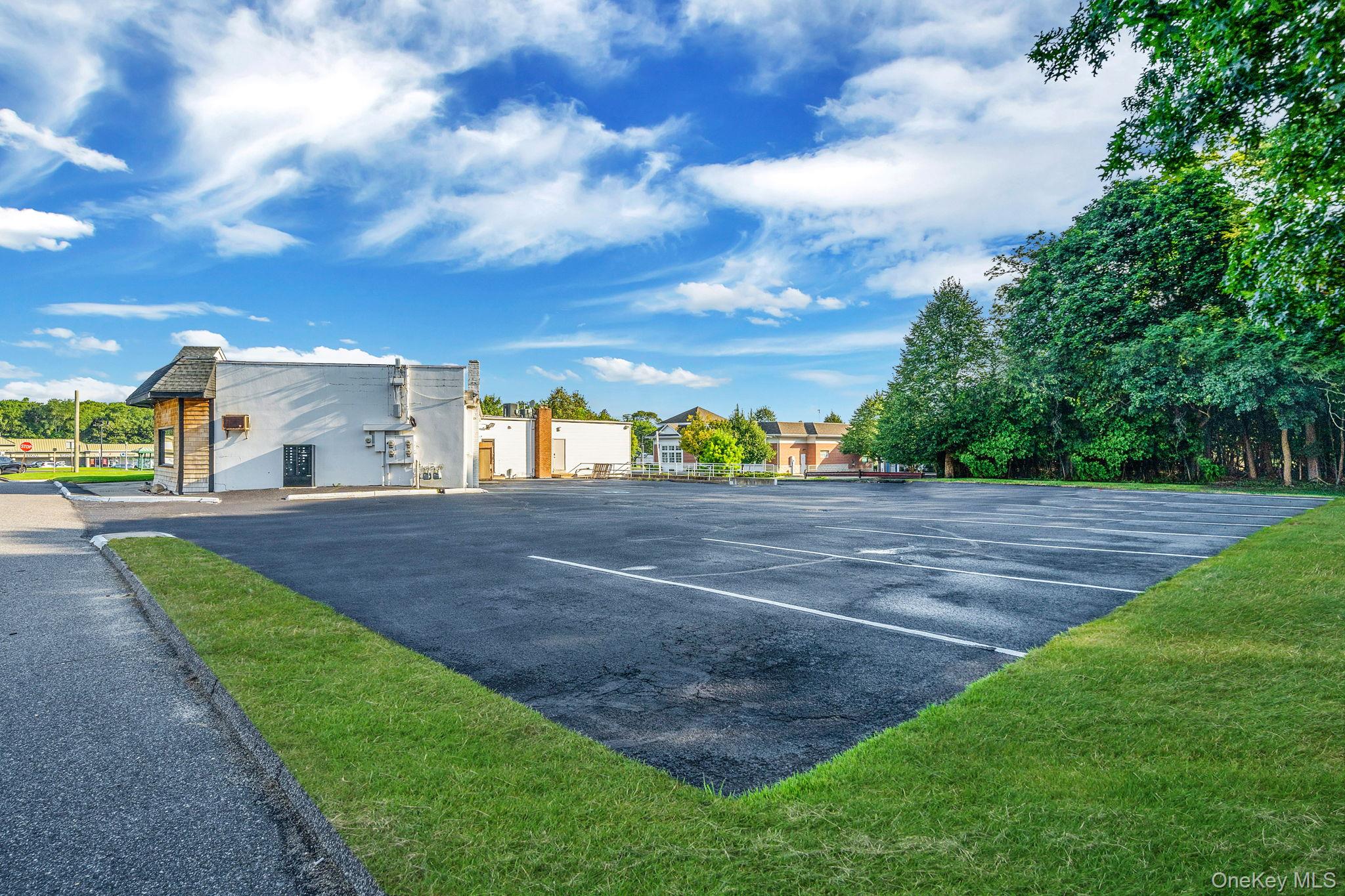 #5 photo, 75 Marlene Lane, サフォーク郡 Mattituck , NY 11952