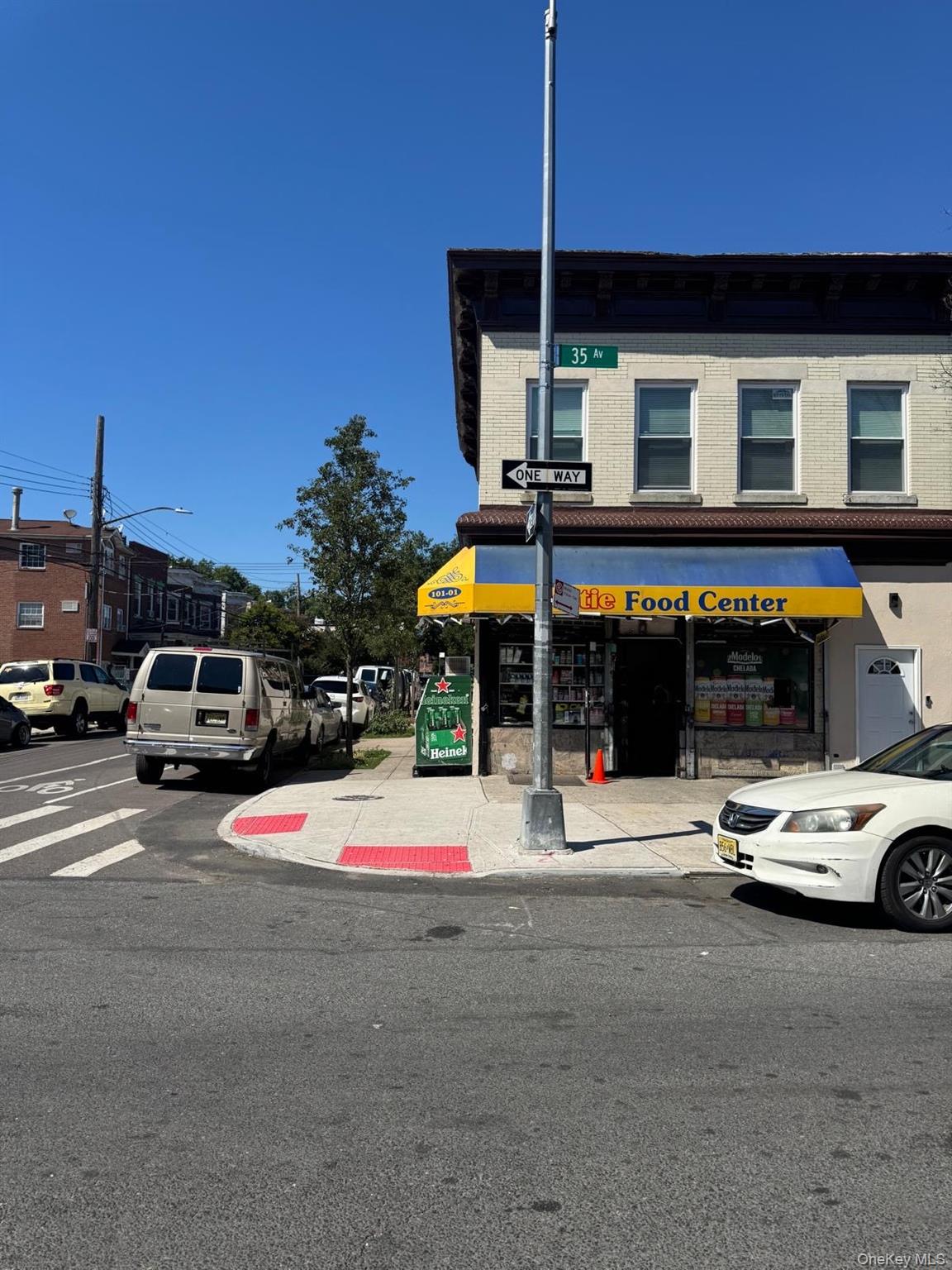 #1 photo, Corona, クイーンズ区 Corona , NY 11368