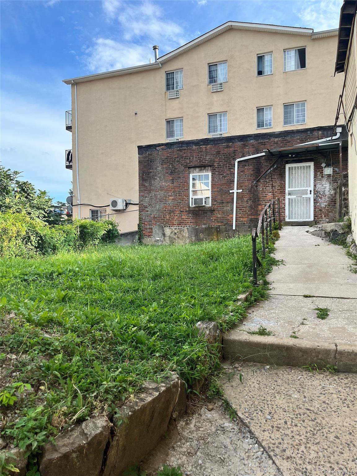 #5 photo, 780 Bartholdi Street, ブロンクス区 Bronx , NY 10467