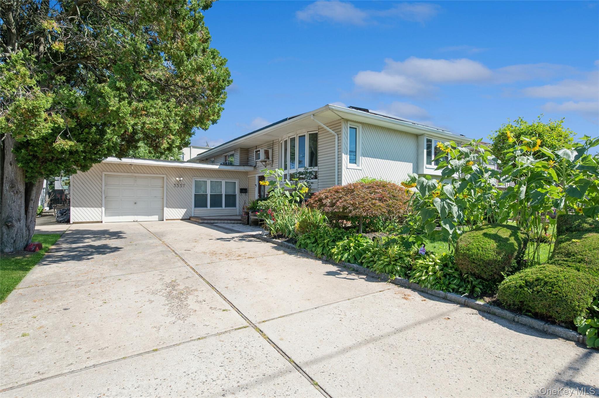 #2 photo, 3357 Lawrence Avenue, ナッソー郡 Oceanside , NY 11572