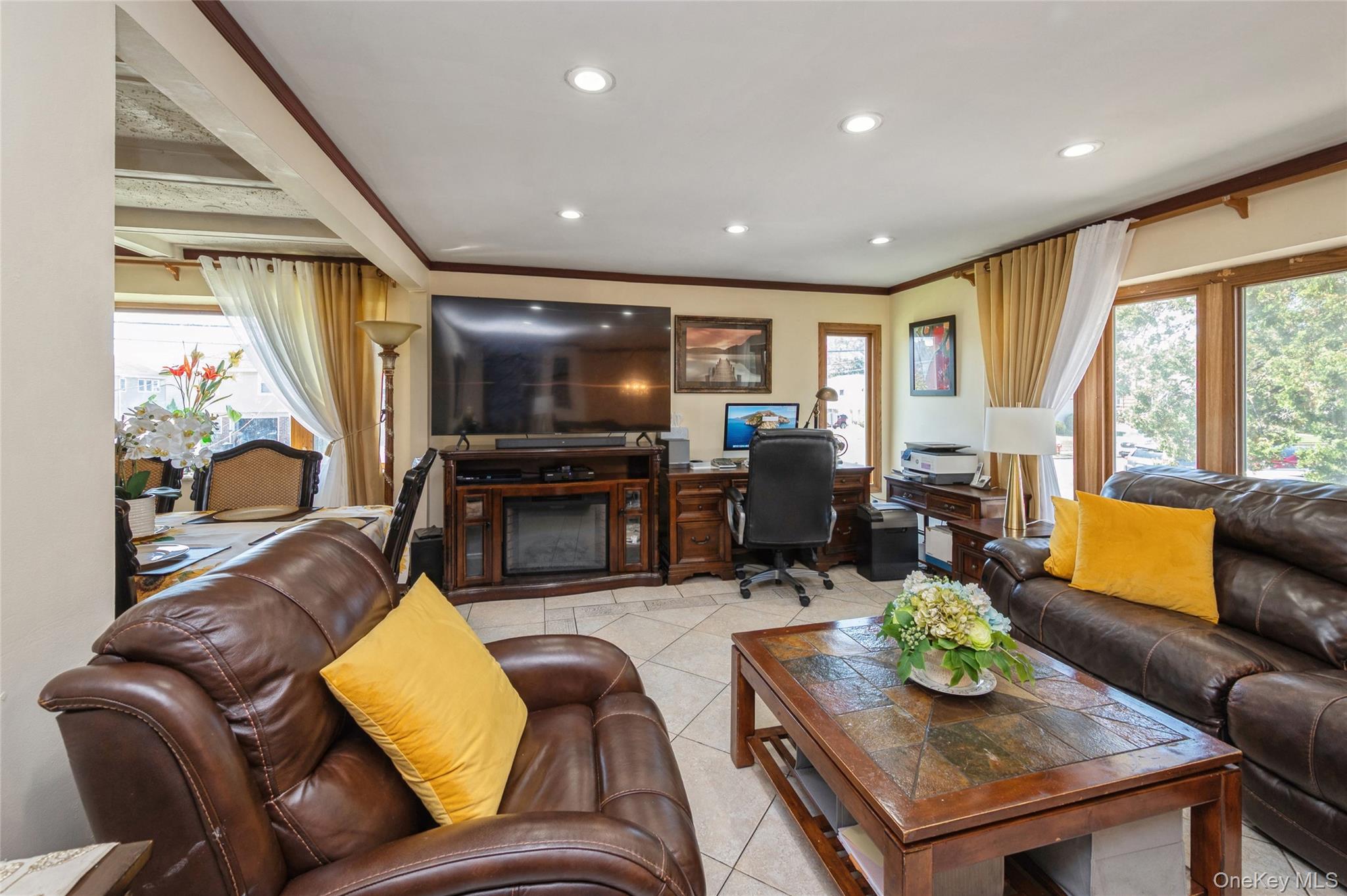 #6 photo, 3357 Lawrence Avenue, ナッソー郡 Oceanside , NY 11572