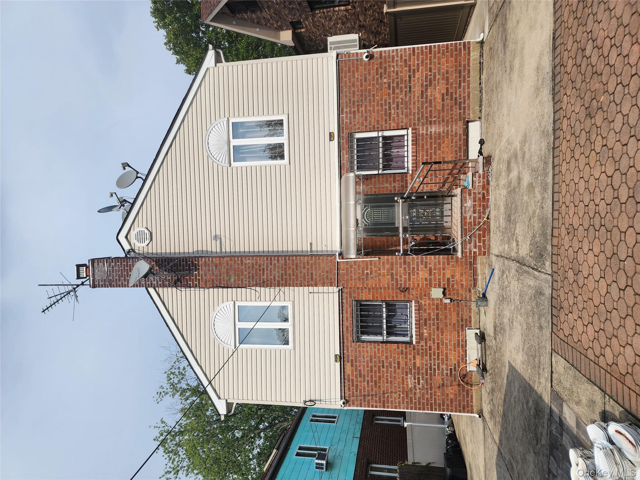 #19 photo, 8132 252nd Street, クイーンズ区 Bellerose , NY 11426