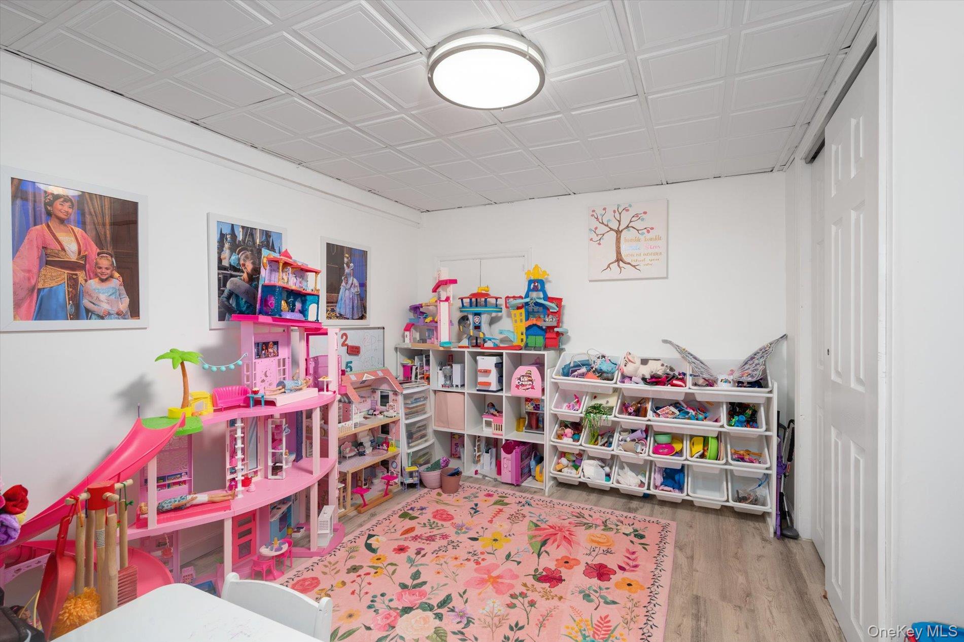 #15 photo, 68 Crestwood Drive, サフォーク郡 Shirley , NY 11967