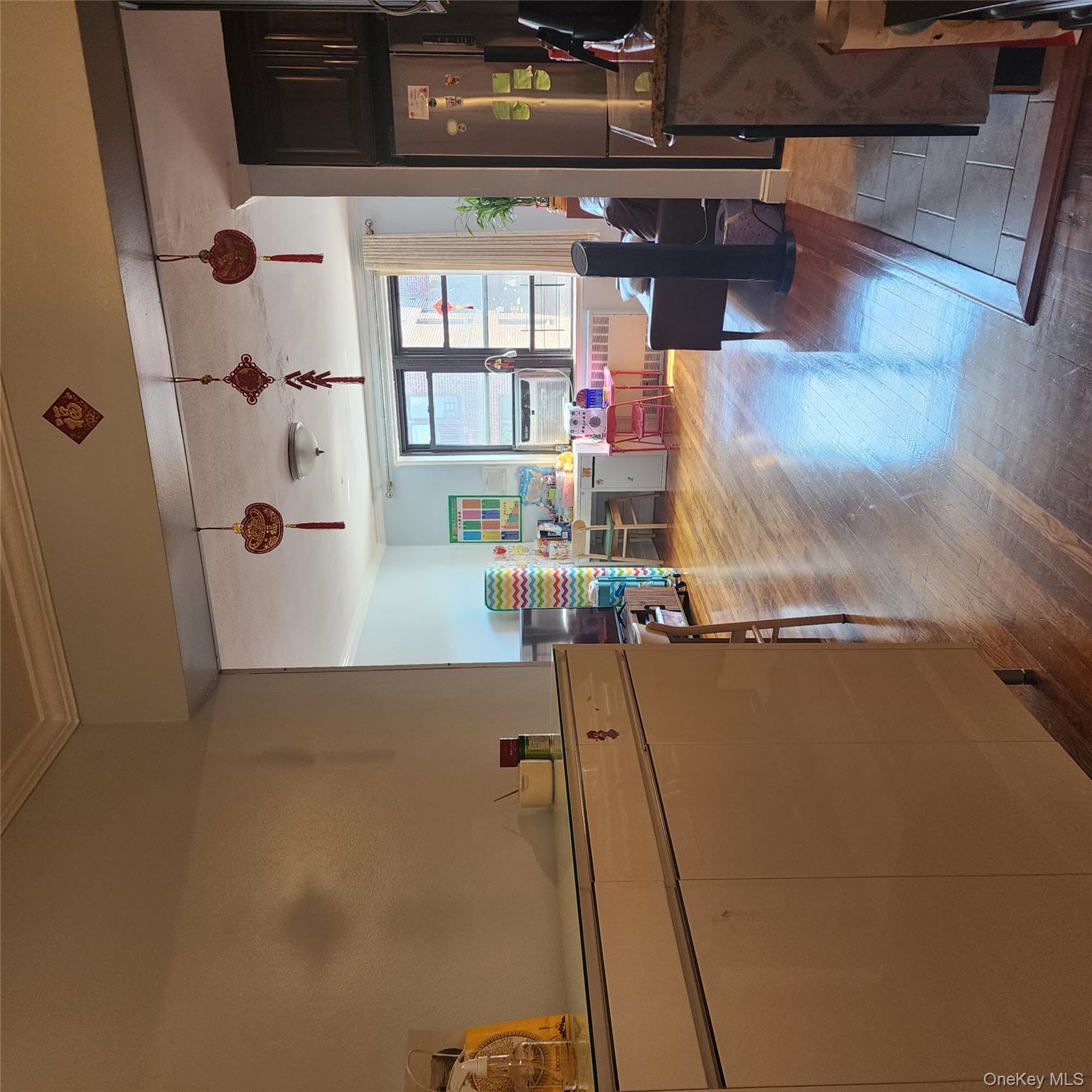 #16 photo, 150-25 72 Road, クイーンズ区 Kew Garden Hills , NY 11367