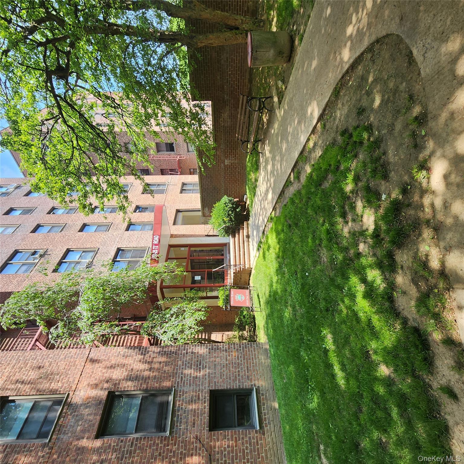 #7 photo, 150-25 72 Road, クイーンズ区 Kew Garden Hills , NY 11367