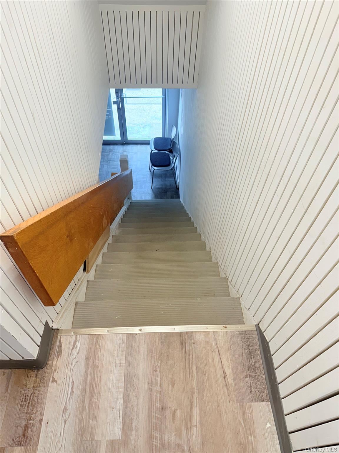 #6 photo, 80 E Old Country Road, ナッソー郡 Mineola , NY 11501