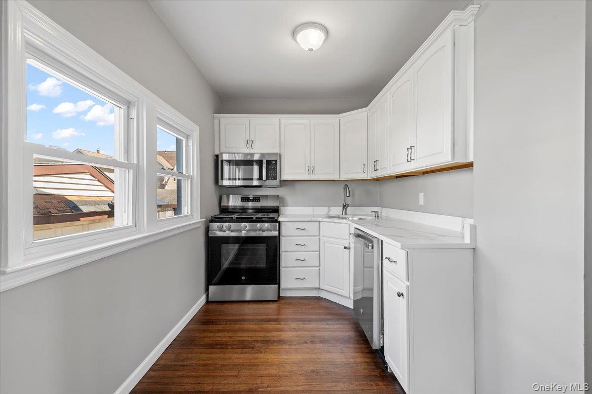 #16 photo, 10 Dart Street, ナッソー郡 East Rockaway , NY 11518