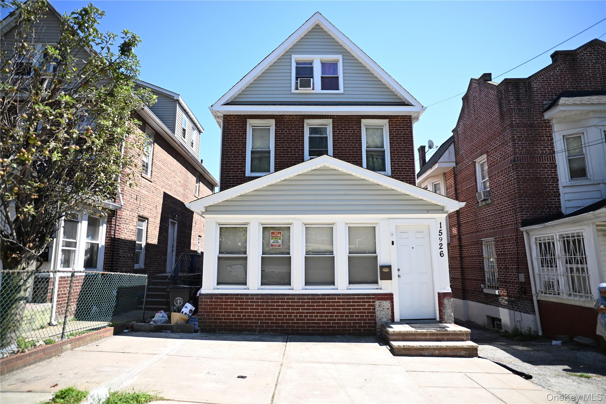 #1 photo, 15926 Highland Avenue, クイーンズ区 Jamaica , NY 11432