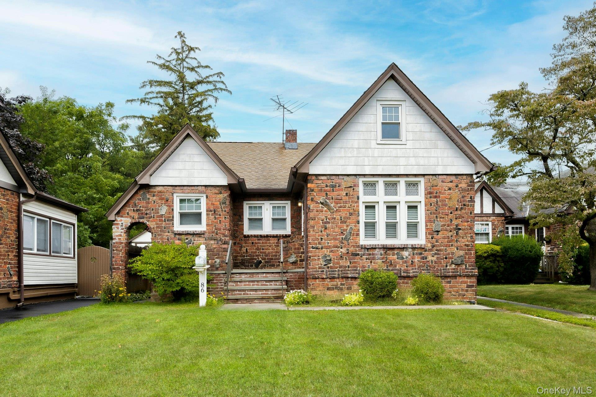 #1 photo, 86 N Bayview Avenue, नासाउ काउंटी Freeport , NY 11520