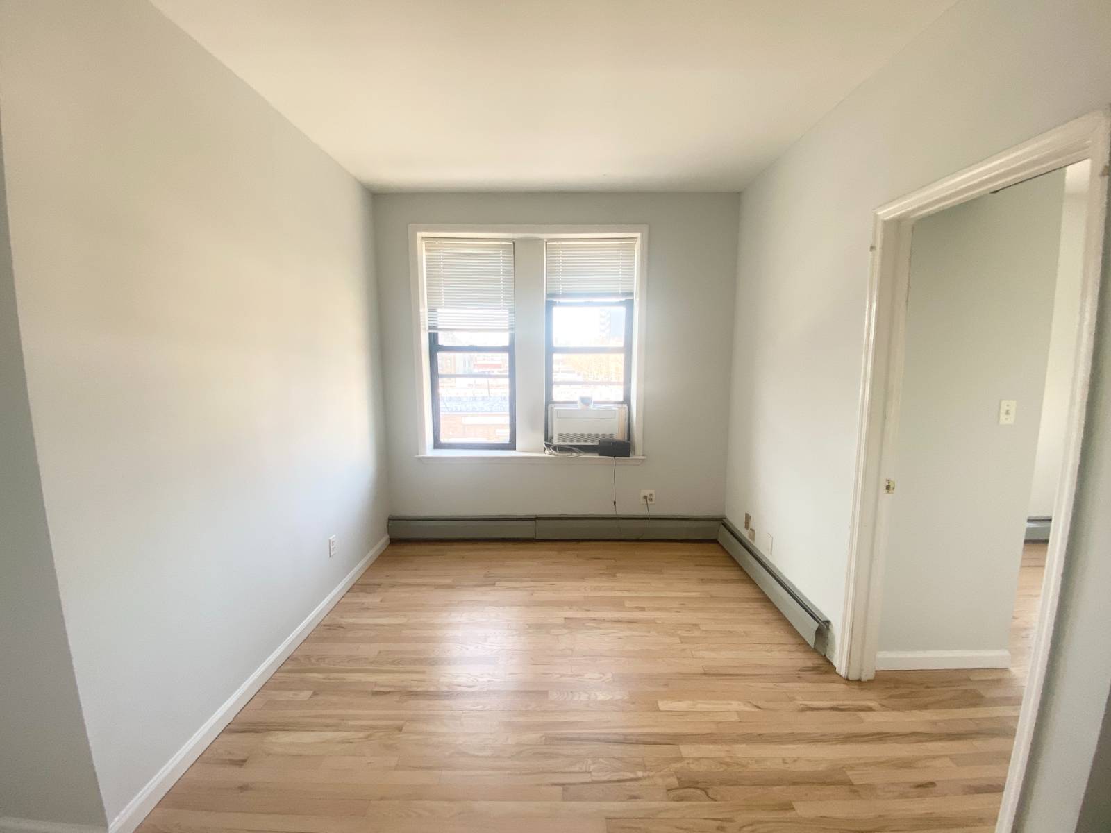 #6 photo, 36th Ave & Steinway, クイーンズ区 Queens , NY 11101