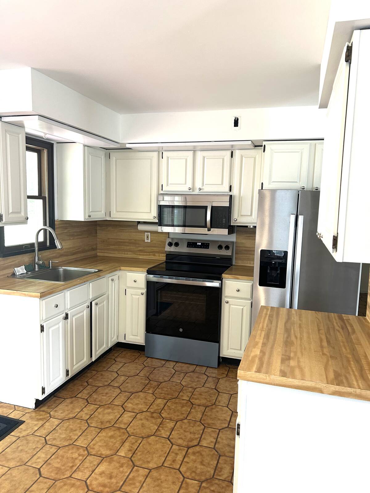 #18 photo, 375 North Lake Road, Hunter , NY 12442