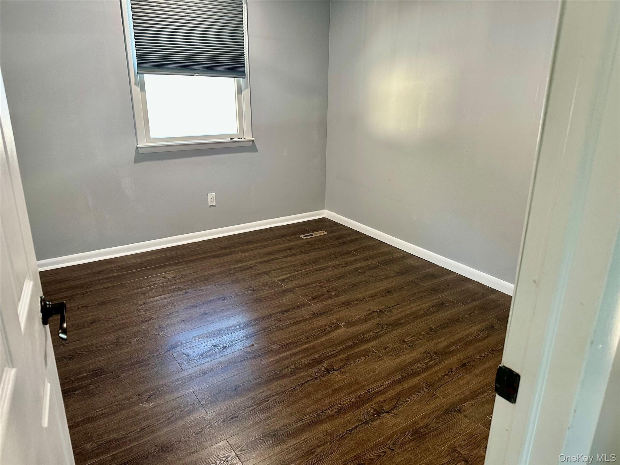 #20 photo, 18 Peckham Road, Poughkeepsie , NY 12603