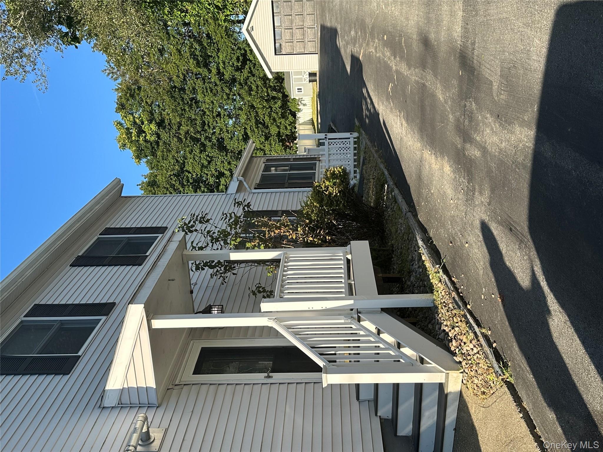 #3 photo, 18 Peckham Road, Poughkeepsie , NY 12603