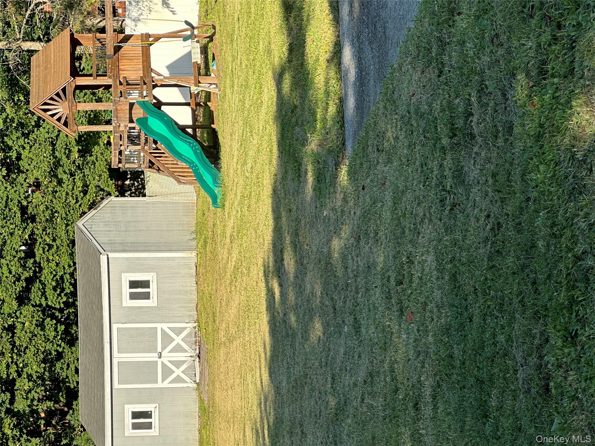 #4 photo, 18 Peckham Road, Poughkeepsie , NY 12603